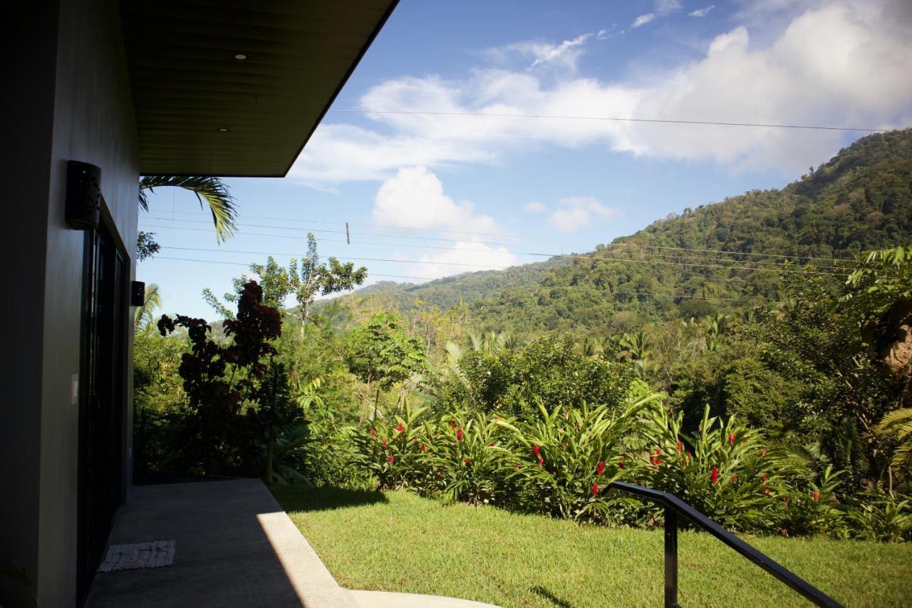 Jungle Home With King Beds -5 Minutes From The Beach Увита Екстериор снимка